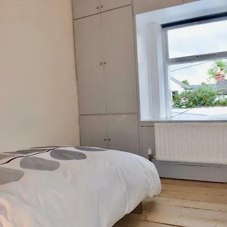 Renovated 3 Bedroom Apartment Dublin