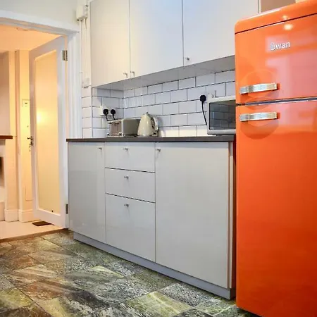 公寓 Renovated 3 Bedroom *